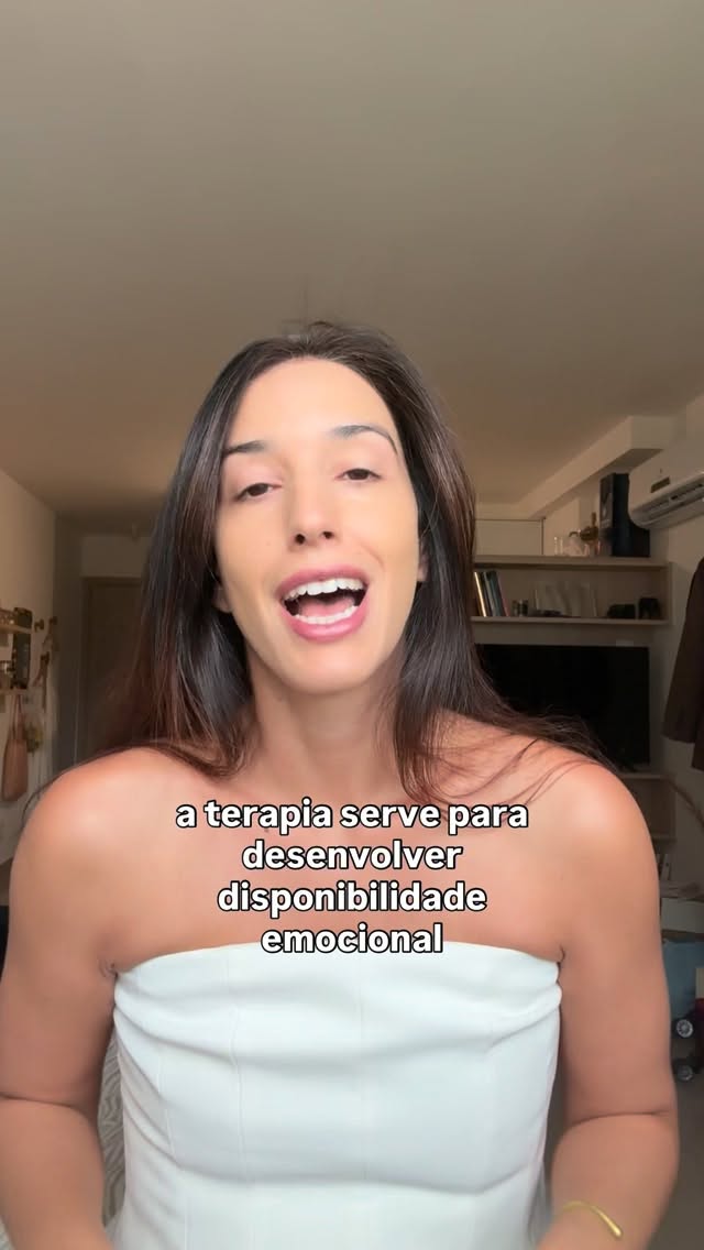 Qualidade de vida! Acompanhamento emocional vai acrescentar muito na qualidade dos seus dias, do seu relacionamento, na maneira como você se trata e trata todos as outras pessoas e contextos na sua vida. Chega dessa história de que terapia é coisa de gente “maluca”. Terapia é coisa de gente que quer amadurecer e todos ganham com isso. O ocossistema de saúde mental que recomendo é o @osnaveganttes e muito feliz de estar me desenvolvendo tanto nestes últimos quase 2 anos de psicanálise ✨🙏🏾❤️